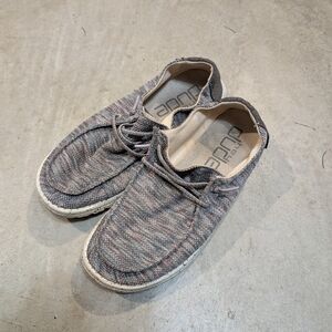 Hey Dude Mens 10 Gray Slip-On Loafers